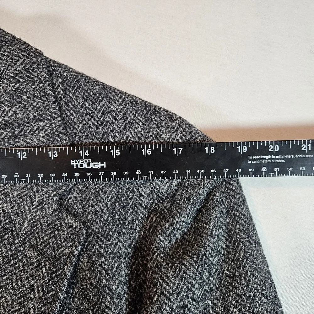 Vtg Harris Tweed Nordstrom Grey Herringbone Wool Sport Coat Blazer 42L Lthr Btn‎